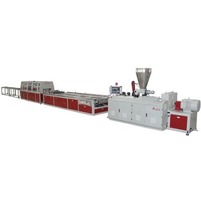 Chine Fabrication d'une machine d'extrusion de feuille de plastique avec profil serviceable personnalisé à vendre