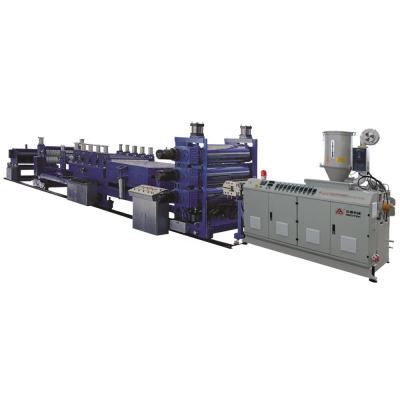 China 36 Rpm Schraubgeschwindigkeit PVC Wellmaschine Baustoff Extrusionslinie zu verkaufen