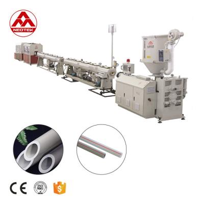 China Weiterentwickelte Technologie 18000X1500X2600 PPR Rohr Extrusionslinie mit 150 Rpm Schraubgeschwindigkeit zu verkaufen