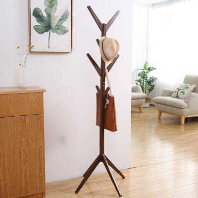 China Free Standing Eco-friendly Modern Coat Shelf Handbag Hanger Natural Wooden Boutique Clothes Rack For Home for sale