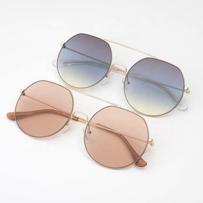 China Hot Selling Sunglasses Retro Fashion Sunglasses Metal Round Lenses YT-LCD17 for sale