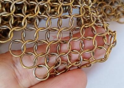 China metal de acero inoxidable Ring Mesh Curtains Gold Color Used de 0.8x7m m para el divisor del espacio en venta