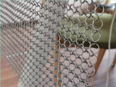 China Het Roestvrije staal Ring Mesh Curtains, Metaal Chainmail Mesh Drapery For Space Divider van de vensterbehandeling Te koop