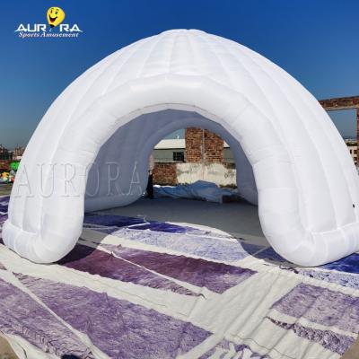 Cina Tenda a cupola gonfiabile in PVC bianco / Igloo gonfiabile all' esterno per esposizione in vendita