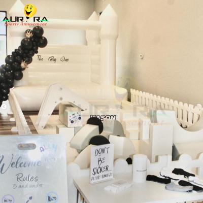 China White Soft Play Equipo de interior Granja Casa de rebote colchonetas para bebés y cerca en venta