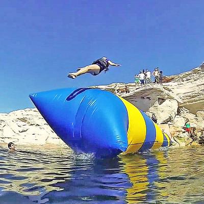 Cina Pallone gonfiabile Sacchetto gonfiabile per saltare in acqua Catapulta gonfiabile per l'acqua in vendita