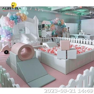 Cina Set di attrezzature per soft play gonfiabili colore neutro rosa per bambini pacchetto soft play in vendita