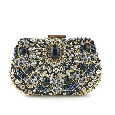 China Elegant Women's Rhinestone Of Party Evening Purse Clutch Bag New 2021 Embroidered Wedding Crystal Beaded Evening Clutch Bag Fashion Party for sale