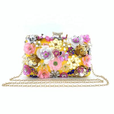 China 2021 Hot Sale Luxury Ladies Handmade Crystal Beaded Clutch Evening Bag Floral Women Bling Party Purse Fashion for sale