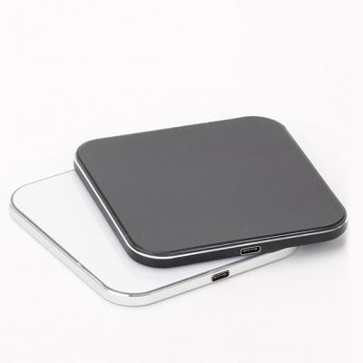 China Induction Wireless Desktop Desktop Charger For Samsung iPhone Xiaomi QI Wireless Charger 15W 10W Fast Charging for sale