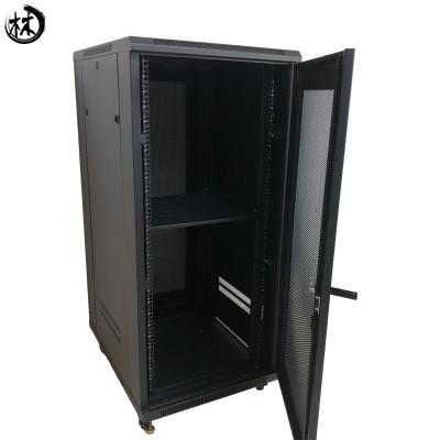 중국 27U Floor Standing Network Rack Cabinet 600*800 4 Depth Options With Mesh Door 판매용