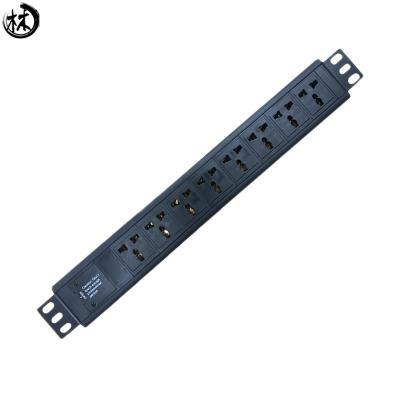 China Industrielle Stecker-Kabellänge 2m PDU-Netzdosen-Aluminiumlegierungs-Shells BS 10A zu verkaufen