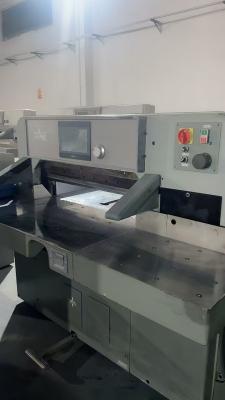 Cina Tagliatore di carta polare 920mm Guillotine Machine Programmazione automatica del computer in vendita