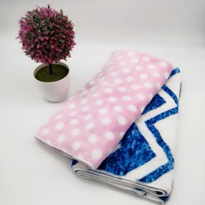 China Summer Soft Baby Wrapping Cozy Flannel Fleece Blanket 70*100cm Or Customized for sale