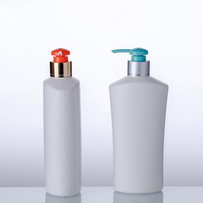 China 300ML White Plastic Bathroom Pe Bottle Set Press Lotion Pump Customized Bottle for sale