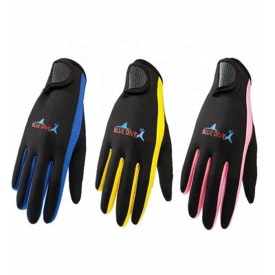 China Water Sport Game Wholesale price 1.5mm warm wear-resistant nylon and Neoprene sports protection fishing and hunting diving gloves for sale