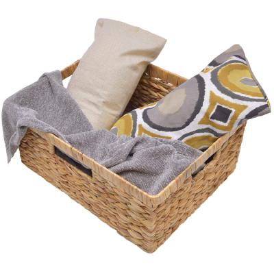 China Durable Exquisite Home Decorative Storage Clothes Towel Jumbo Rectangular Wicker Basket for sale