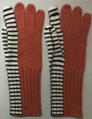 China INTARSIA WOMEN'S 100% CASHMERE KNITTED INTARSIA GLOVE WITH ASYMMETRIC STRIPE PATTERN for sale