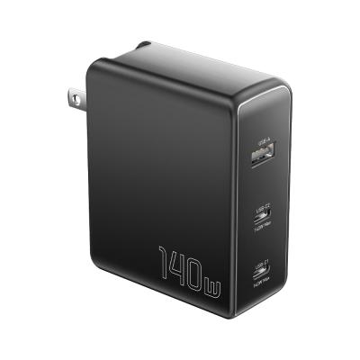 China Cargadores GaN para teléfonos móviles de 140W con 3 puertos en 1 USB A 2 Tipo C Serie PST-140C2A-LB-GAN en venta