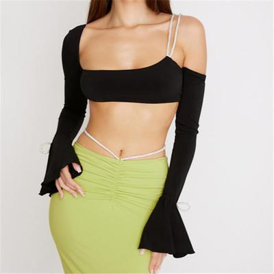 China QUICK DRY 2022 Summer Women Long Sleeve Rocket Crop Top Fashion Cheap One Shoulder Strap Tees Black Sexy T-Shirts for sale