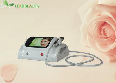 China skin rejuvenation for spa use 2016 fractional RF microneedle skin tightening fractional machine for sale