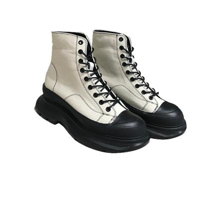 China Die Plateaustiefel Segeltuch-lederner Chunky Motorcycle Boots Grooved Treads-Frauen zu verkaufen