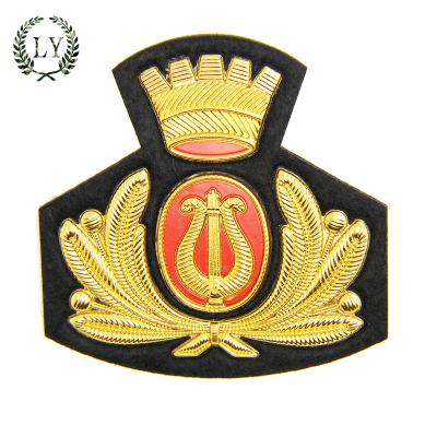 China custom high quality 3D pvc metal military hat badge for sale