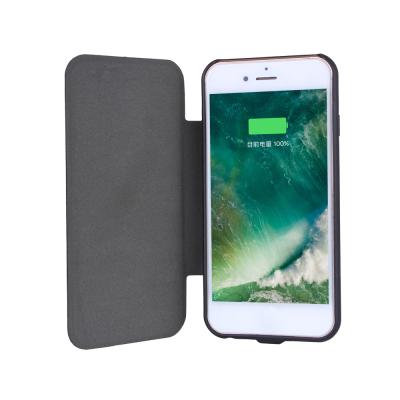 China Easy Carry Case 5700mAh Solar Phone Battery Charger Power Bank 5.5