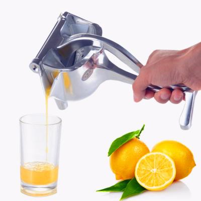 China Viable professional hand plastic lemon juicer/orange juicer/manual citrus juicer for sale