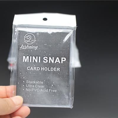 China Diamond Corner Leshiny Amazon Hot Sale Mini Snap Tite Trading Card Holders Snap Tight Case for sale