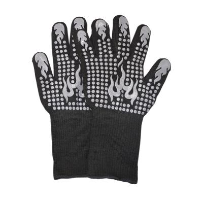 China Fire Resistant Superior Silicone Insulating BBQ Grilling Cooking Frying Oven Mitts Heat Resistant Baking Mitt Anti Slip Hand Protection for sale