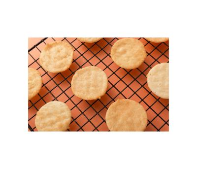 China Low Price Type New Flavor Baby Rice Cracker Snacks Popular Soft Snack for sale