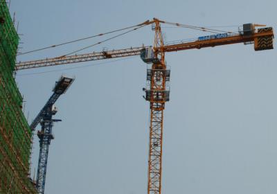 China 6tons Used Tower Crane with L46A1 Mast Section for 11 Layer Building Project for sale