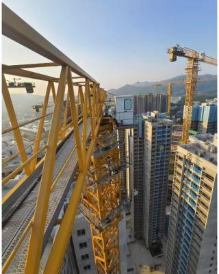 China W7020 QTZ250 Used Tower Crane With 10tons Load Capacity 70 meters Working Jib for sale