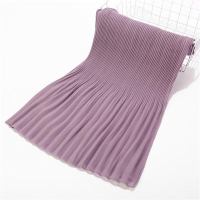 China Popular Solid Muslim Chiffon Skirt Hijab Scarf Ribbed Women Pleated Chiffon Hijab Shawl Wraps for sale