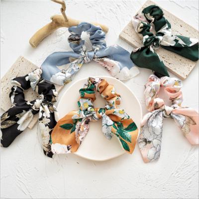 China Wholesale Scrunchies Satin Scarf Holders Ponytail Hair Accessories Ladies Hair Decoration Women Silk Floral Scrunchies Bows Ribbon Scrunchies for sale