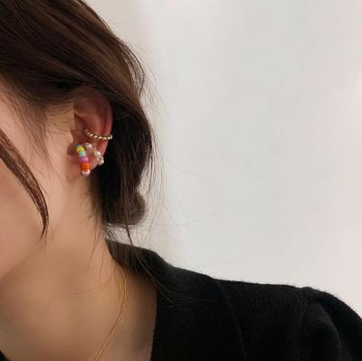 China Fashion Women's Wholesale Trendy Ear Cuff Set Gold Pearl Earrings Beaded Earrings For Women for sale