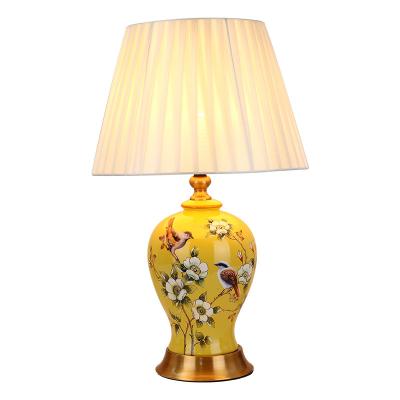 China Modern American Ceramic Fashion LED Lamp Simple Modern LED Ceramic Fashion Living Room Bedroom Study Source Fabric Shade Table Lamp for sale