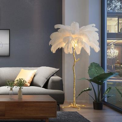 China Nordic Modern Nordic Stand Lamp Decoration Luxury Hotel Bedroom Living Room Resin Floor Light Led Ostrich Feather Standing Floor Lamp zu verkaufen