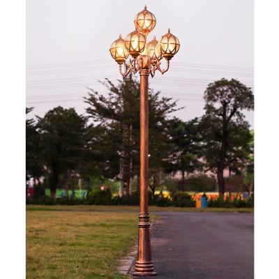 China European Style American Modern Style Outdoor Manufacturer LED Garden Lights Street Light Garden Decorative Luxury Aluminum Post Light à venda