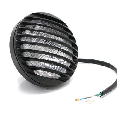 China Light Up 7 Inch 40W Round Grill Vintage Motorcycle LED Headlight With Fog Light For Harley XL883 Motorcycle Accessories for sale