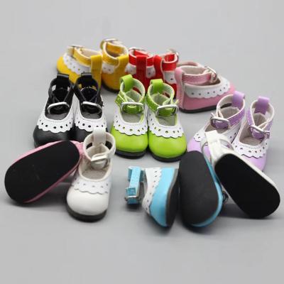 China Cartoon Toy Mini Style Shoes Flip Flops /Sneakers/blown Pink Blue Yellow Leather Shoes For Doll Customization for sale