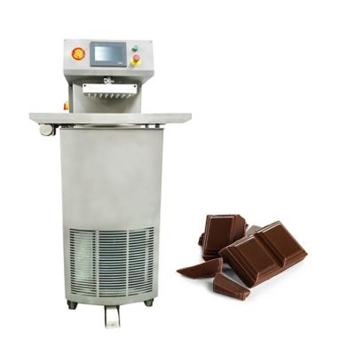 Chine chocolat 3.5kw à la maison automatique gâchant la machine à vendre