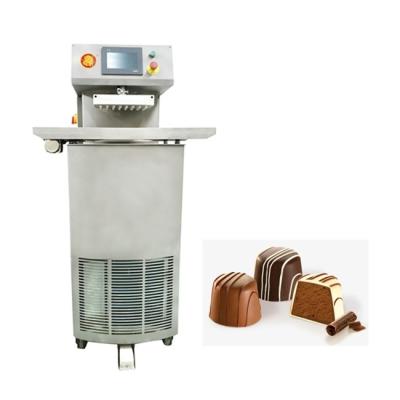 China Máquina de temple automática total 304SS del chocolate en venta