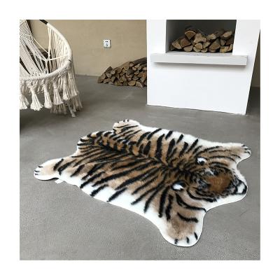 China Reversible Hot Selling Amazon Tiger Floor Mat Cow Print Blanket Faux Cowhide Area Rug Animal Print Rug For Living Room for sale