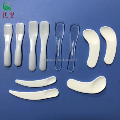 China Face Mask/Face Cream Spatula Jar Cosmetic Facial Spoon Glass With Plastic Spoon for sale