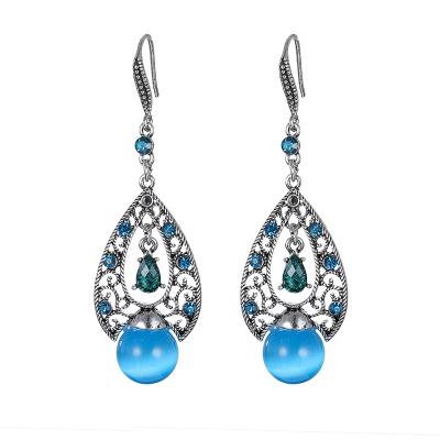 China New Fashion Drop Circle Drop Water Cat Eye Drop Earrings Romantic Female Creative Opal Female Wholesale Romantic for sale