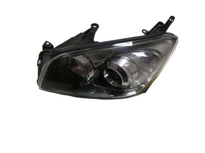 China Toyota RAV4 Lâmpada de cabeça de carro LED preto à venda