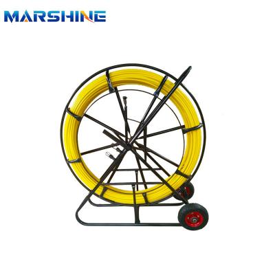 China Hilados de fibra de vidrio y rodillas de conductos de resina de polimey para cinta de pescado de tira de cable de 50-125 mm en venta