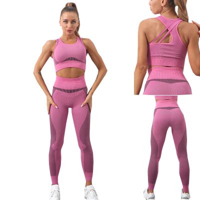 China Fashion 2 Piece Seamless Yoga Panties Set Fashion Yoga Women Vest Cross Back Bra Set Contrast Color Breathable Women Sports Suit RS00935 for sale